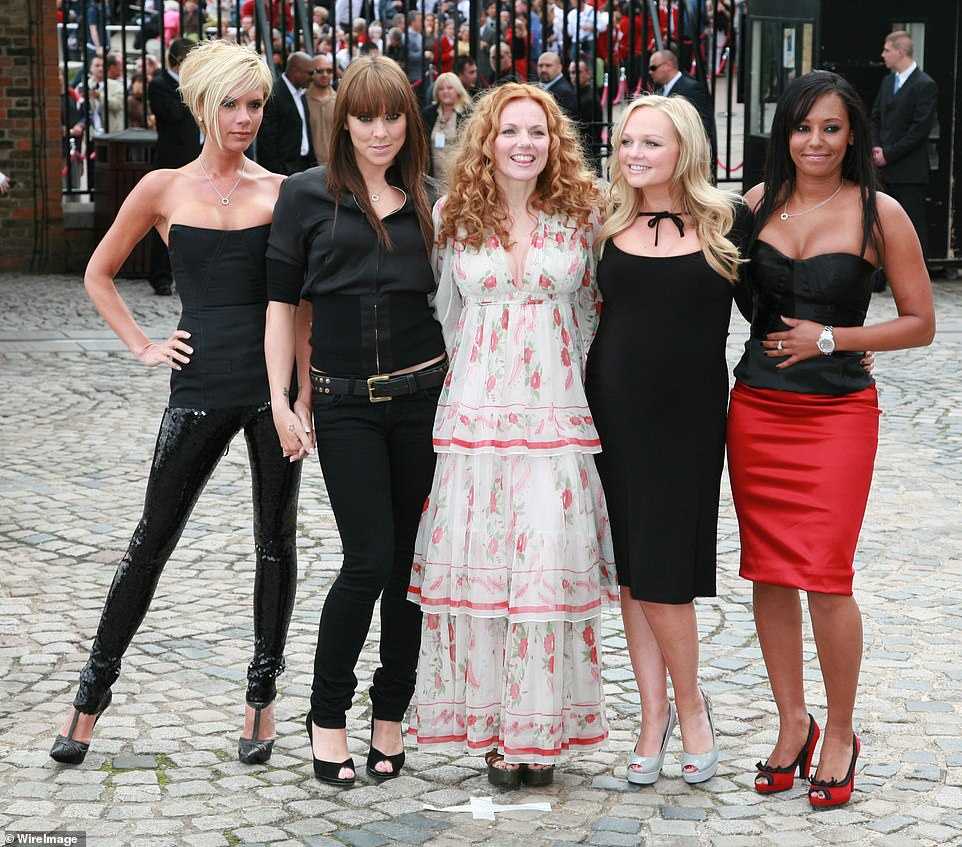 Тогда и сейчас: как изменились звезды spice girls, одной из самых популярных групп 90-х