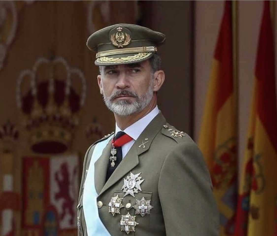 Король испании