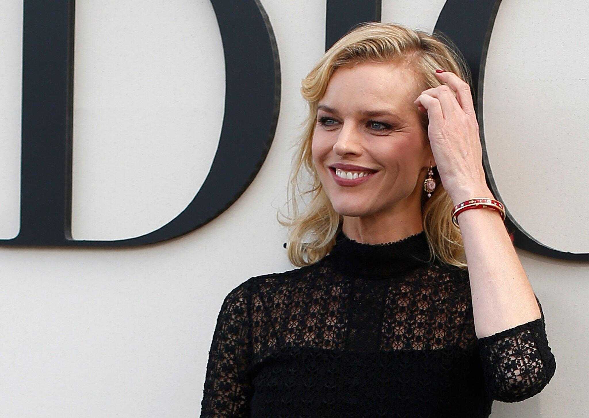 Ева герцигова/eva herzigova